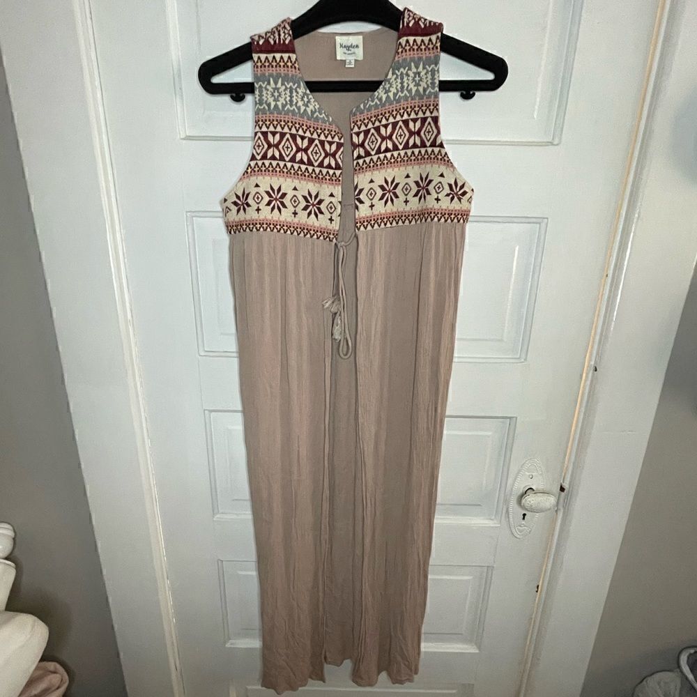 Hayden Embroidered Sleeveless Duster  
